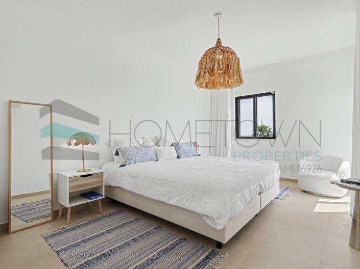 Image No.19-3 Bed House for sale