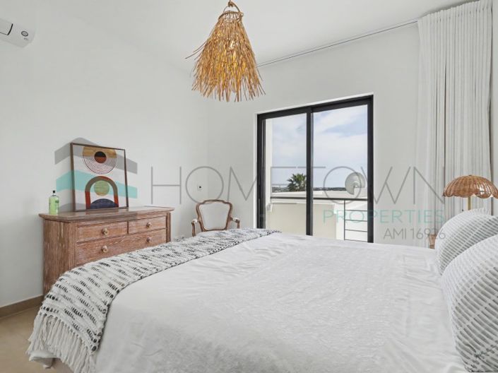 Image No.26-3 Bed House for sale