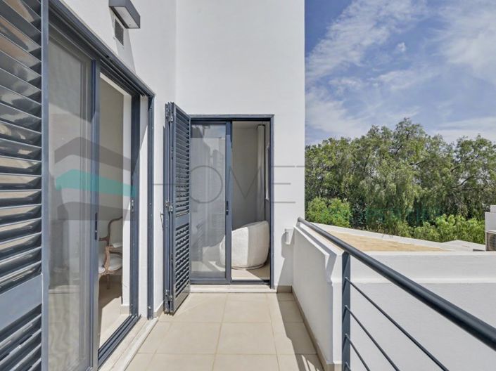 Image No.28-3 Bed House for sale