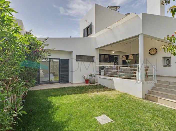 Image No.32-3 Bed House for sale