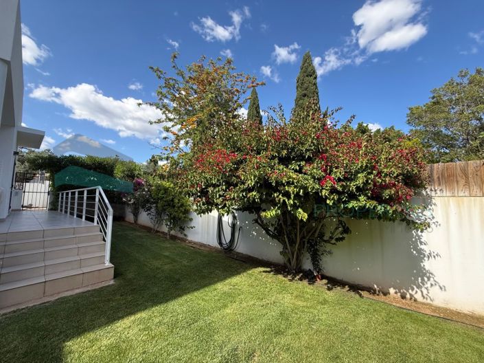 Image No.34-3 Bed House for sale