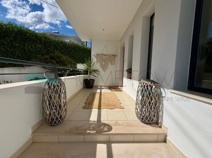 Image No.48-3 Bed House for sale