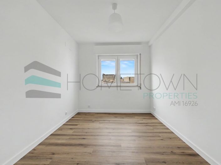 Image No.20-3 Bed Apartment for sale