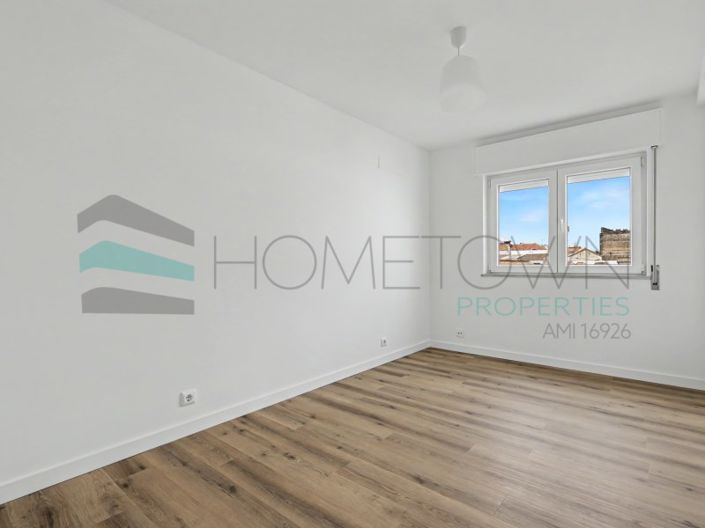 Image No.22-3 Bed Apartment for sale