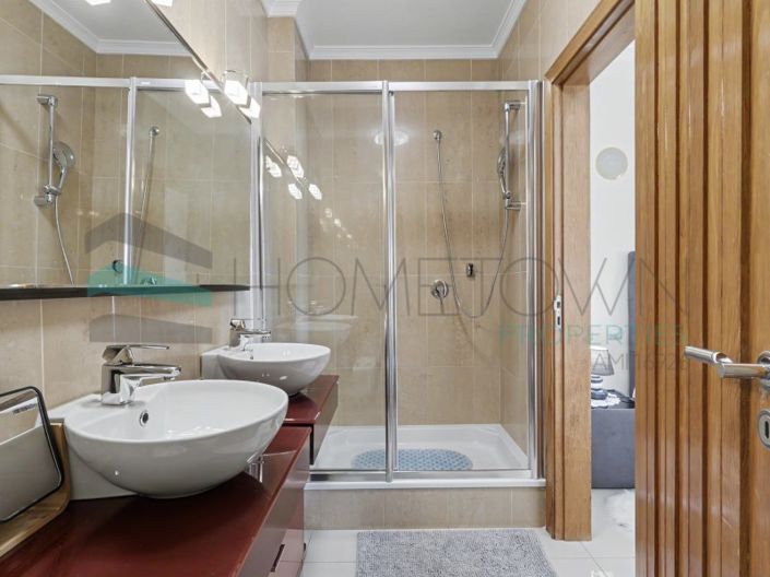 Image No.22-2 Bed House for sale