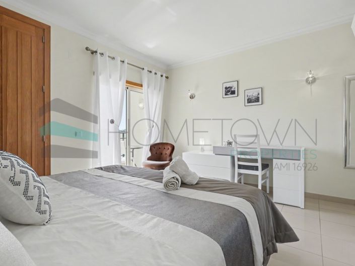 Image No.25-2 Bed House for sale