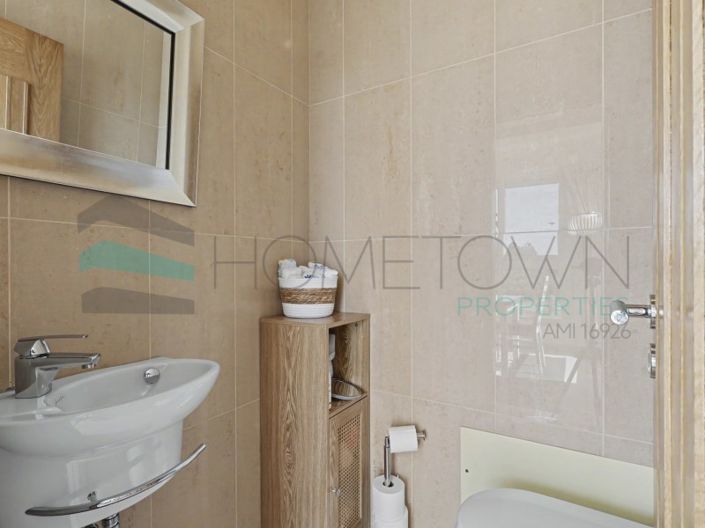 Image No.48-2 Bed House for sale