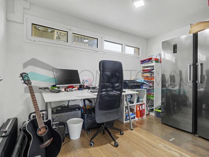Image No.16-4 Bed House for sale