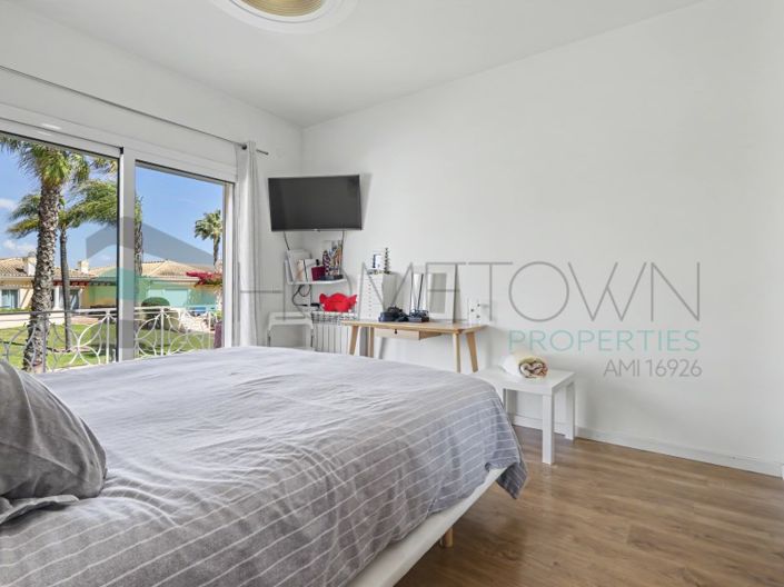 Image No.31-4 Bed House for sale
