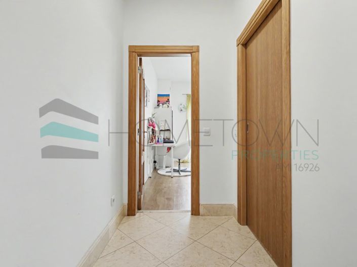 Image No.35-4 Bed House for sale