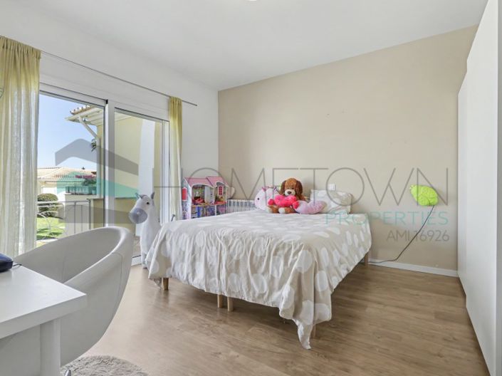 Image No.36-4 Bed House for sale