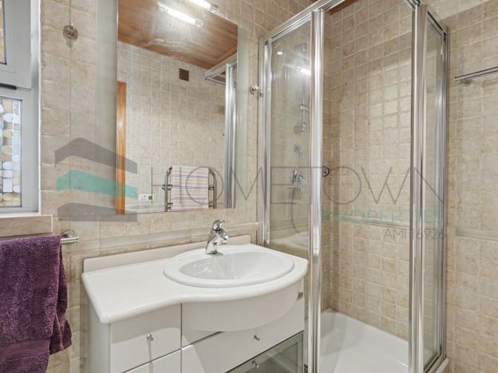 Image No.20-2 Bed Apartment for sale