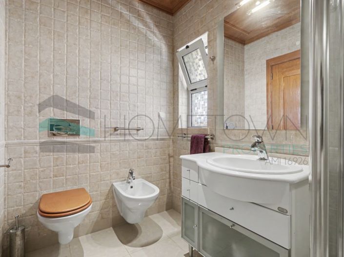 Image No.21-2 Bed Apartment for sale