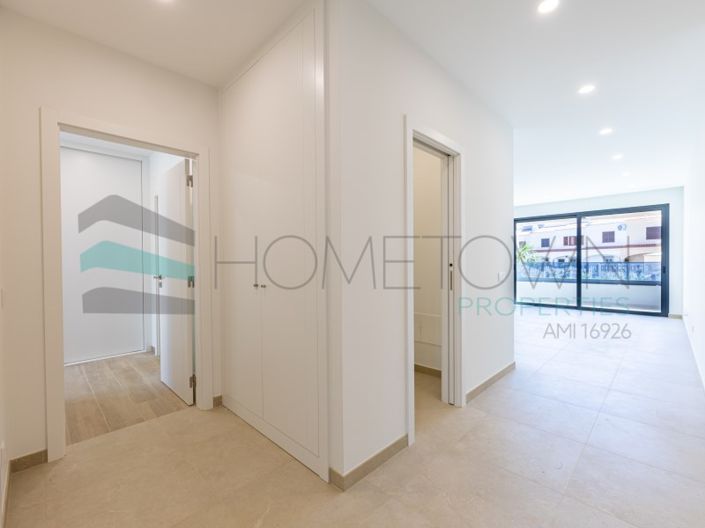Image No.20-3 Bed Apartment for sale