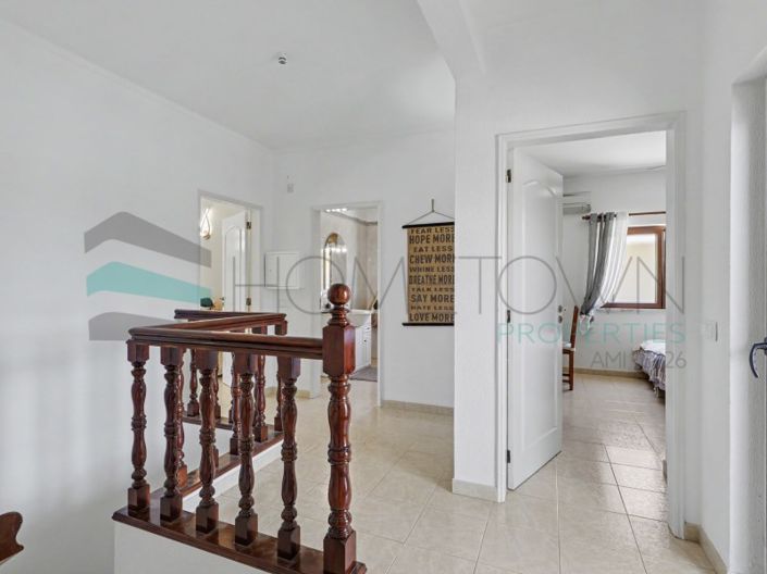 Image No.11-4 Bed Villa for sale