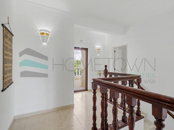 Image No.12-4 Bed Villa for sale
