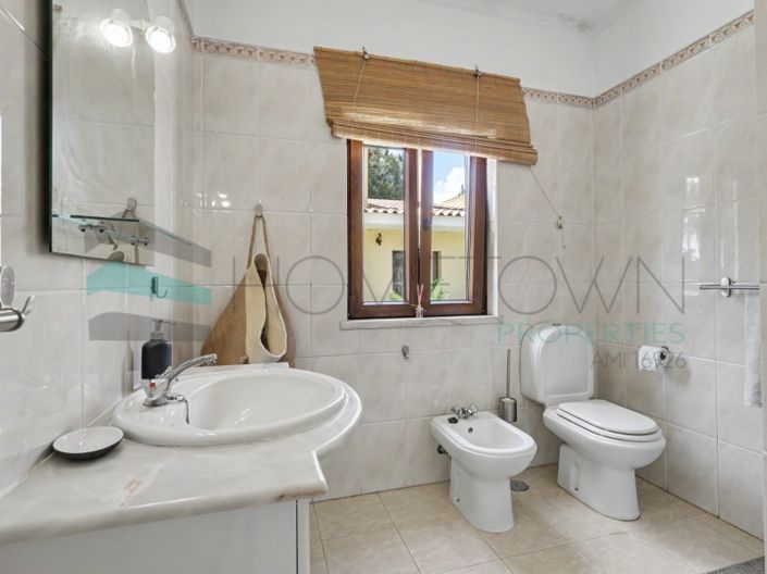 Image No.13-4 Bed Villa for sale