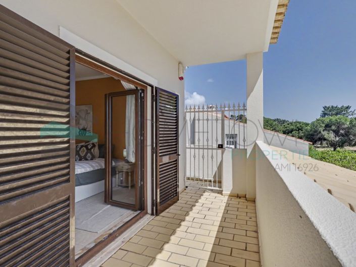 Image No.17-4 Bed Villa for sale
