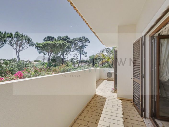 Image No.19-Villa de 4 chambres à vendre à Vilamoura