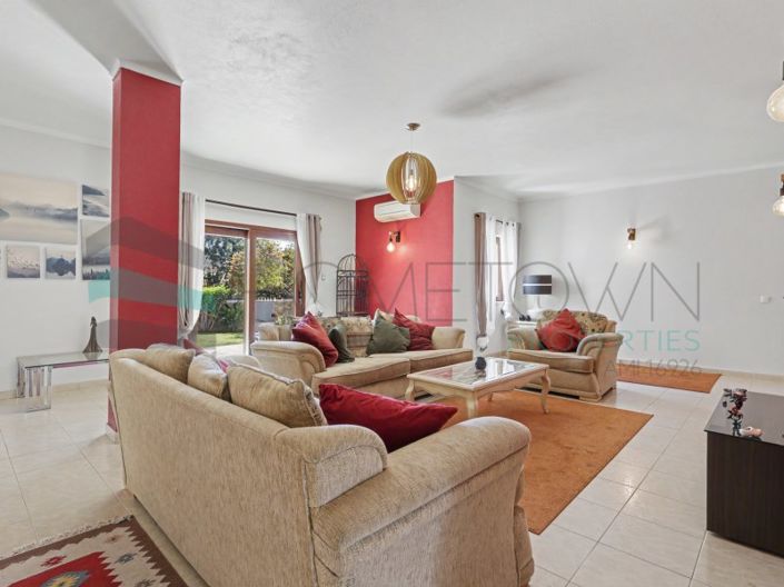 Image No.3-4 Bed Villa for sale