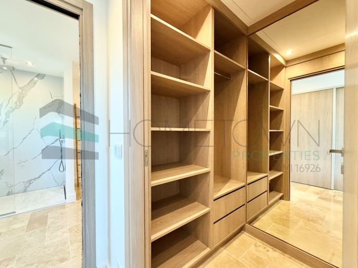 Image No.17-3 Bed House for sale