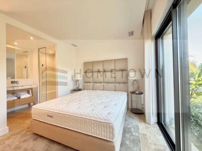 Image No.20-3 Bed House for sale