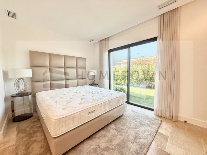 Image No.21-3 Bed House for sale