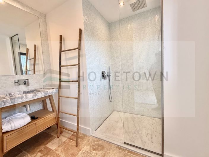 Image No.28-3 Bed House for sale