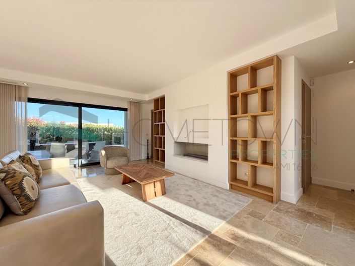Image No.3-3 Bed House for sale