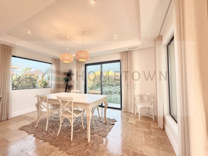 Image No.4-3 Bed House for sale