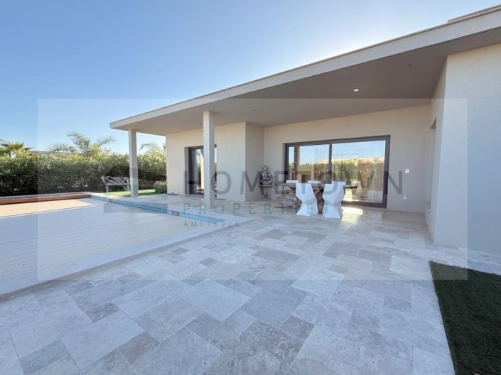 Image No.5-3 Bed House for sale