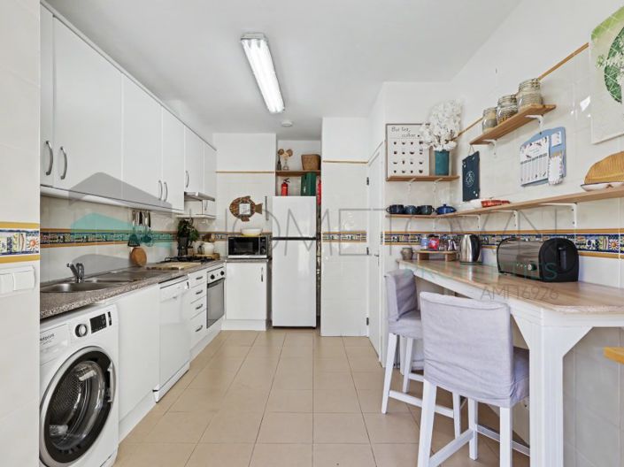 Image No.11-3 Bed Apartment for sale
