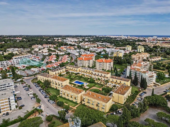 Image No.30-3 Bed Apartment for sale