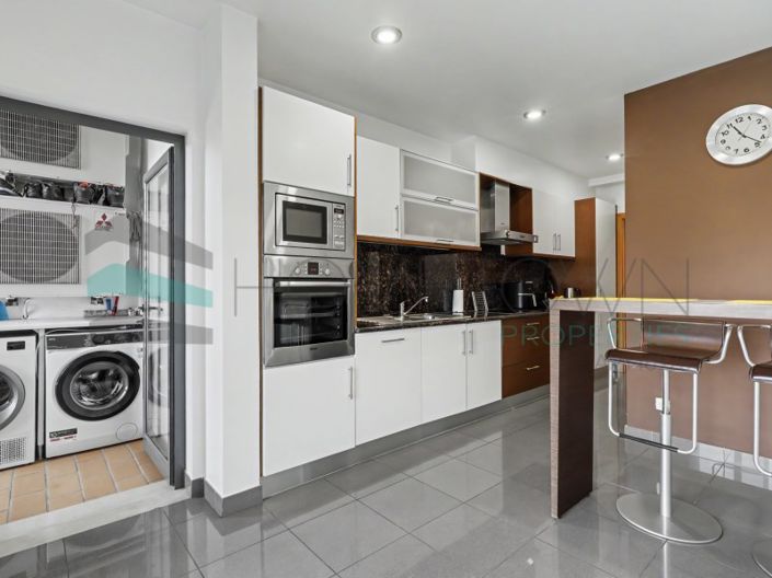 Image No.19-4 Bed Apartment for sale