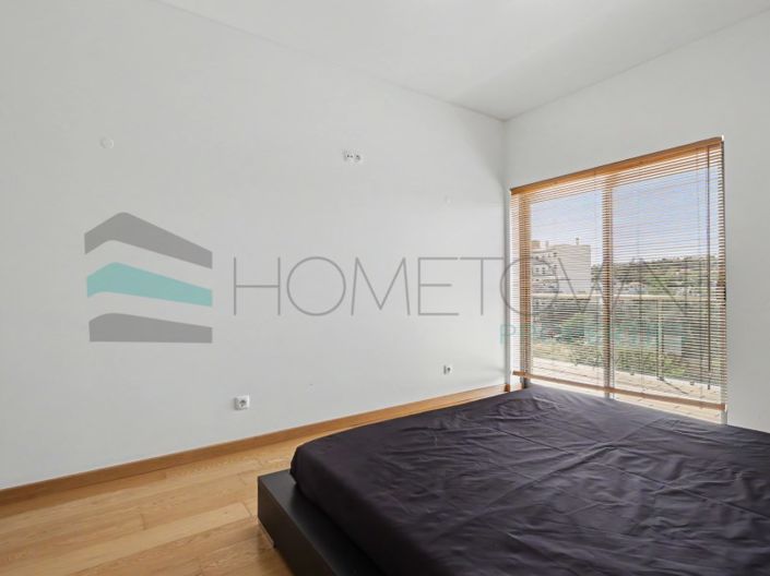 Image No.32-4 Bed Apartment for sale