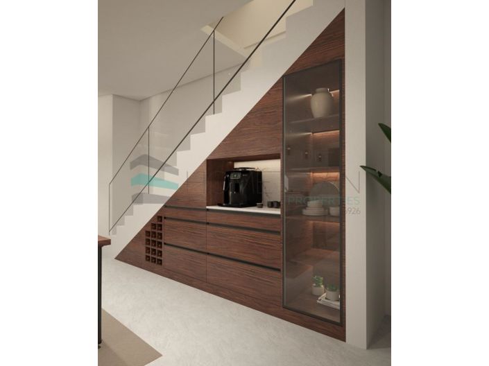 Image No.9-4 Bed House for sale