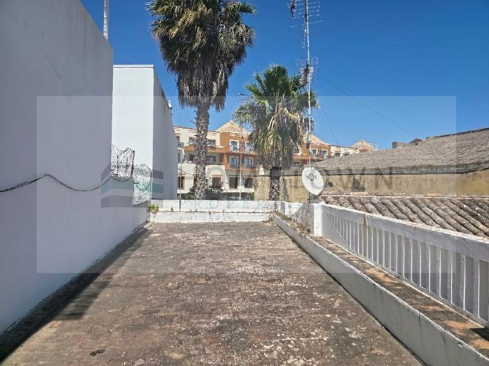 Image No.23-3 Bed House for sale