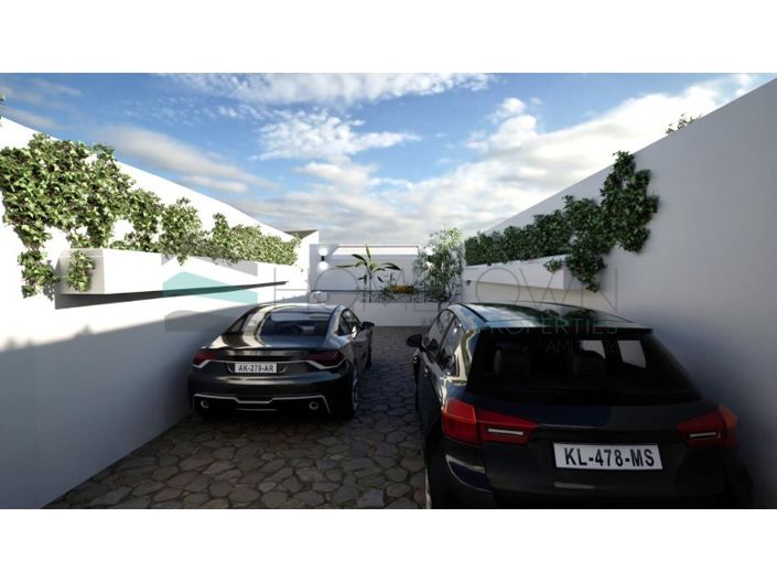 Image No.45-5 Bed House for sale