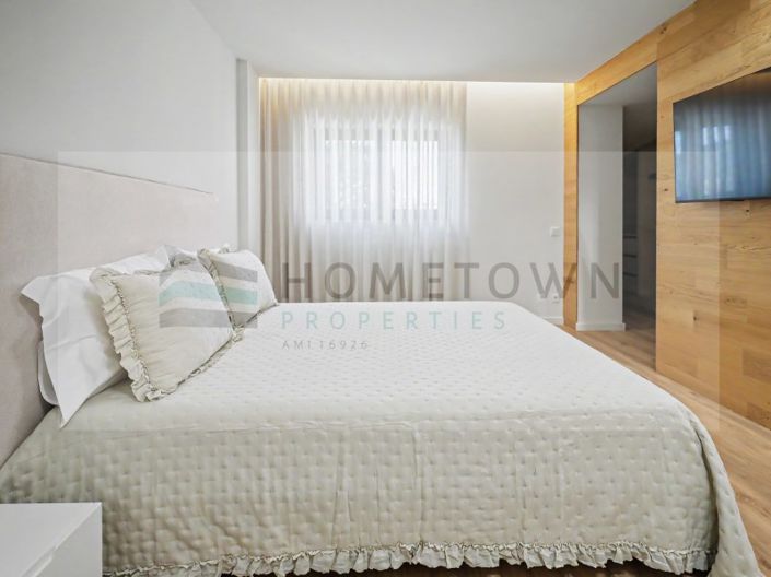 Image No.18-4 Bed House for sale