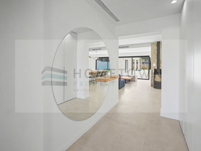 Image No.6-4 Bed House for sale