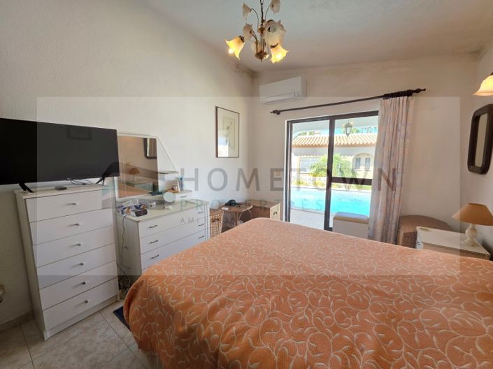 Image No.15-2 Bed House for sale