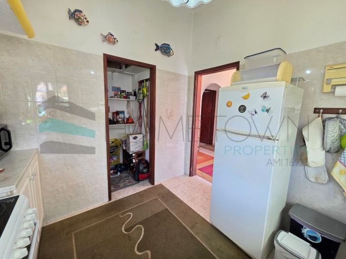 Image No.8-2 Bed House for sale