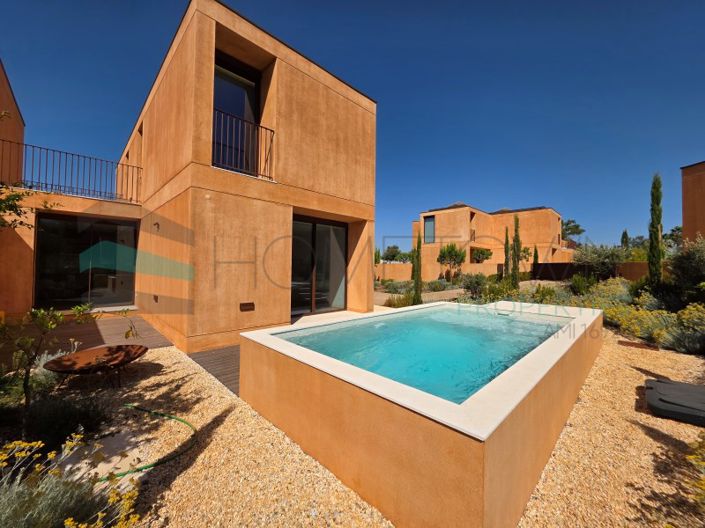 Image No.18-3 Bed House for sale