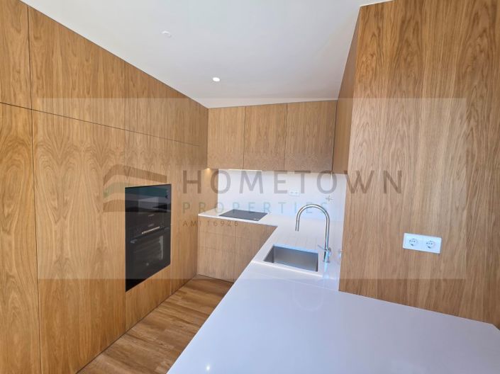 Image No.2-3 Bed House for sale