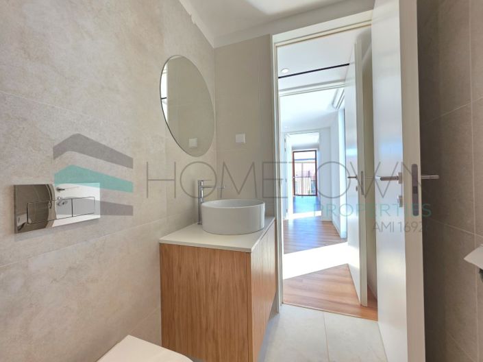 Image No.28-3 Bed House for sale