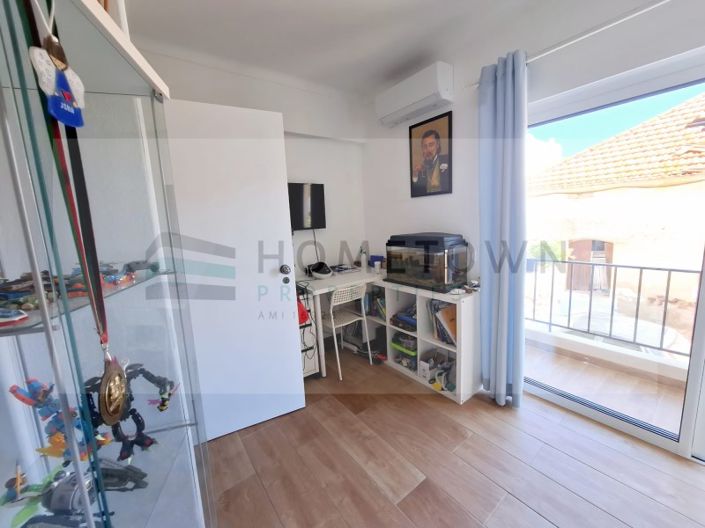 Image No.26-3 Bed House for sale