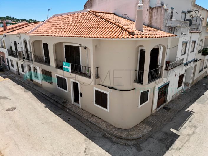 Image No.28-3 Bed House for sale