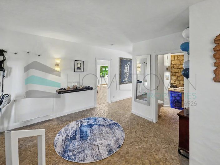 Image No.25-4 Bed House for sale