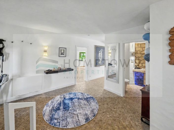 Image No.28-4 Bed House for sale