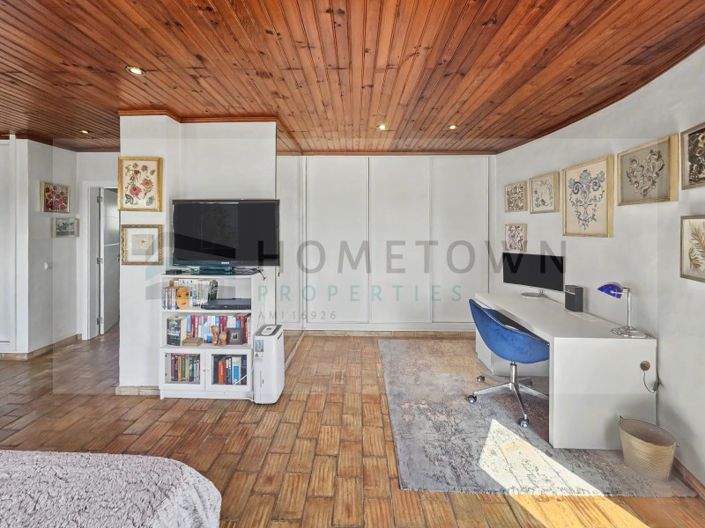 Image No.31-4 Bed House for sale
